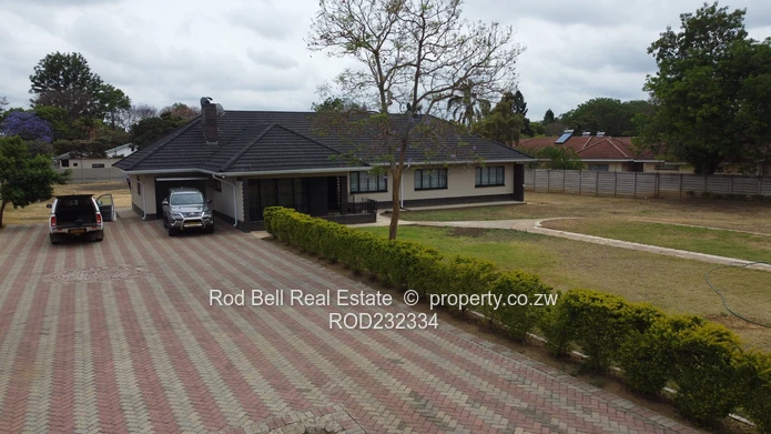 Neat 4-bedroom home close to UZ