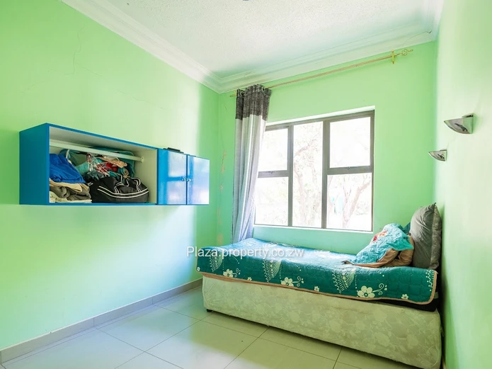 Monavale - Expansive Split-Level Family Home