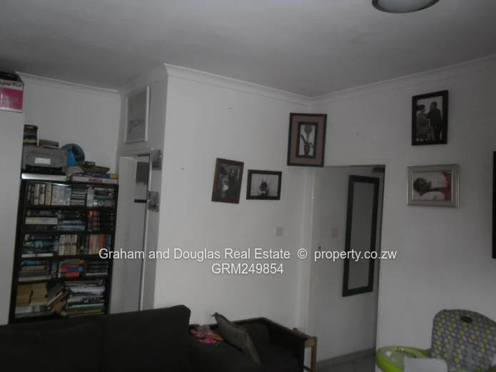 Marlborough Garden Flat/Cluster For Sale