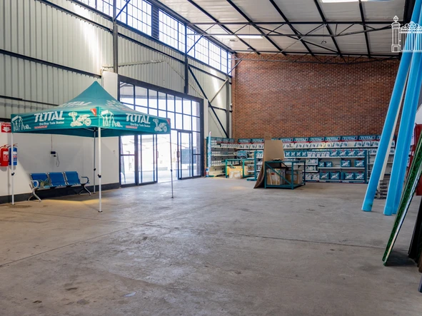 Warehouse & Factory