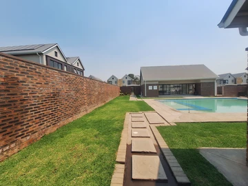 2 Unit Townhouse Complex
