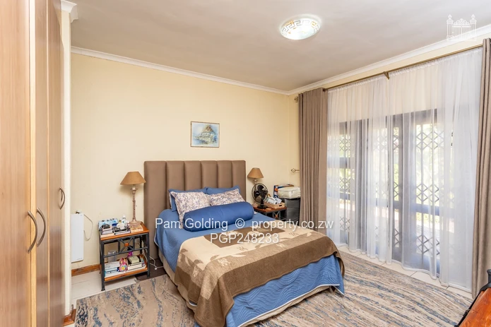 Charming 3 Bedroom Cluster Home  (Sole Mandate)