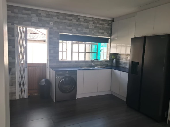 3 Bedroom Garden Flat