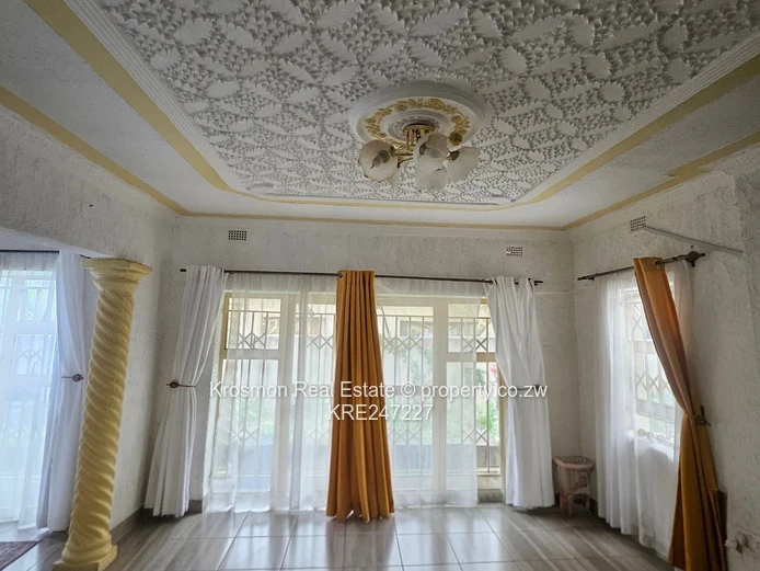 Cherutombo Gated walled 3-Bed with Garden, En-Suite & Decorative Ceilings — Marondera (Sole Mandate)