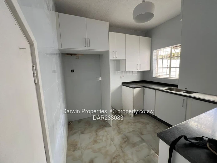 Immaculate Property In Upper Avenues