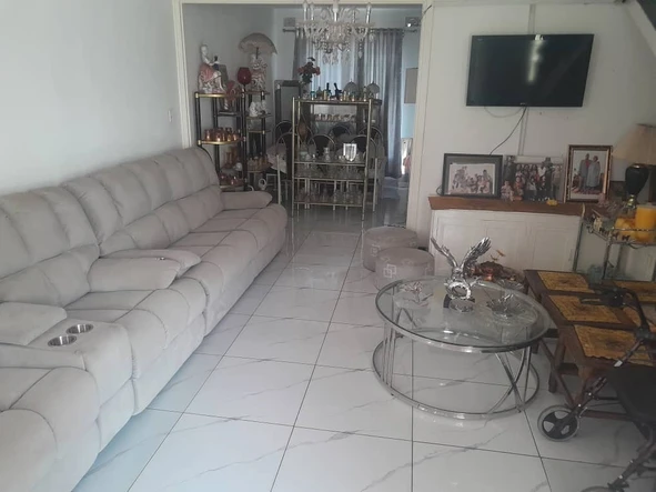 2 Bedroom Garden Flat