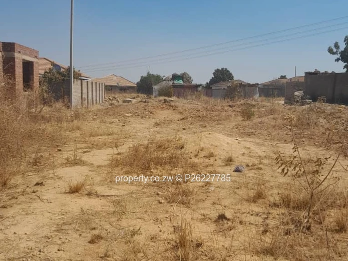 A 338 square meters Damofalls phase 5 stand for sale (Sole Mandate)