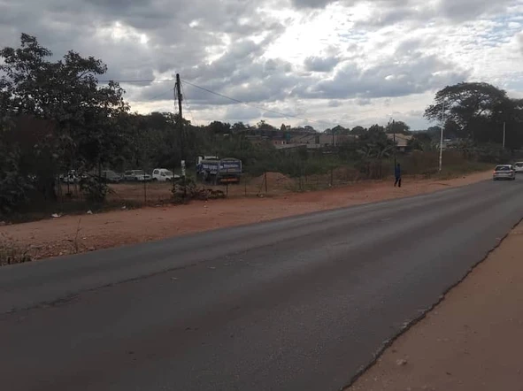 Commercial & Industrial Land