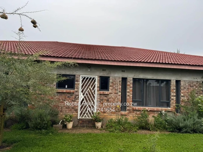 Perfect Investment Opportunity/ Family Home