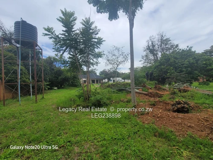 Prestigious Borrowdale Property | Title Deed,Upmarket Pan-Handle Stand Near Sam Levy Village.