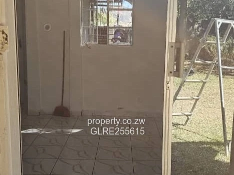2-Bed Cottage in Tynwald — Borehole, Tiled Lounge