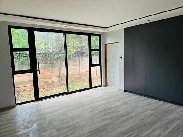 4 Bedroom Townhouse Complex