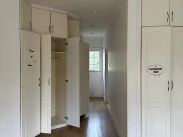 4 Bedroom Garden Flat