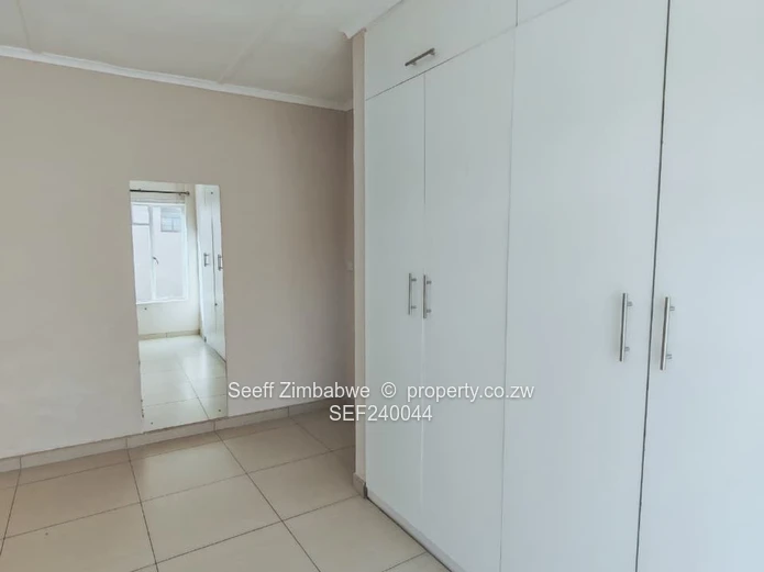 Selbourne Park | BULAWAYO Modern Family Home – Corner Stand