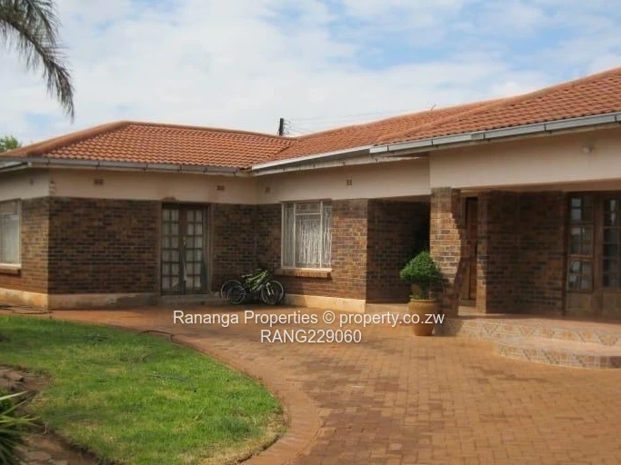 For Sale – Mahatshula North, Bulawayo | 4-Bedroom Classic Home with timeless touches.