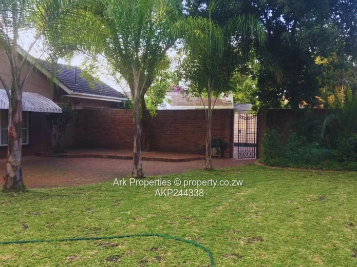 House for Sale – Alexandra Park