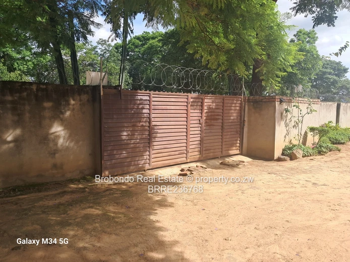 New Listing Investor Delight Waterfalls house for sale!