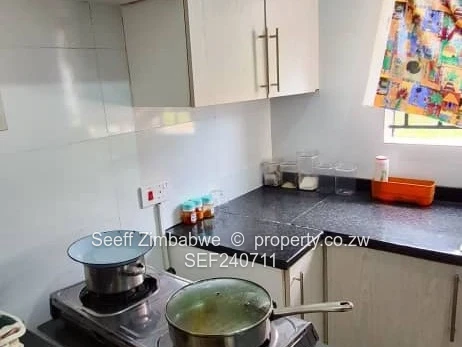 Zimre Park – Twin Pesk Mansions | US$50,000