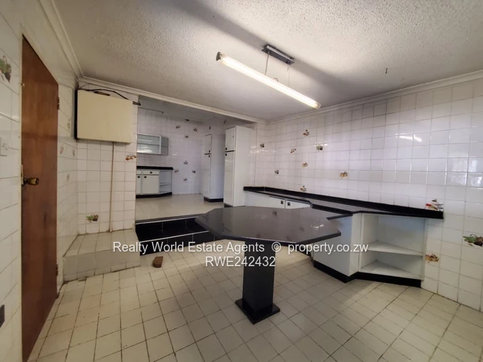 Belvedere House along Samora Machel for Sale