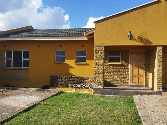 Madokero 2 bed neat garden flat for sale
