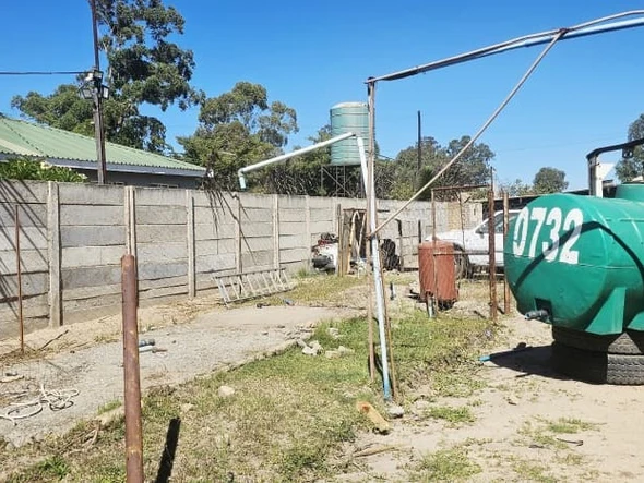 Commercial & Industrial Land