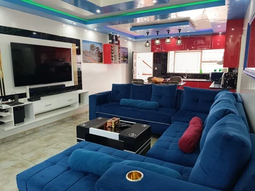 3 Bedroom Flat & Apartment