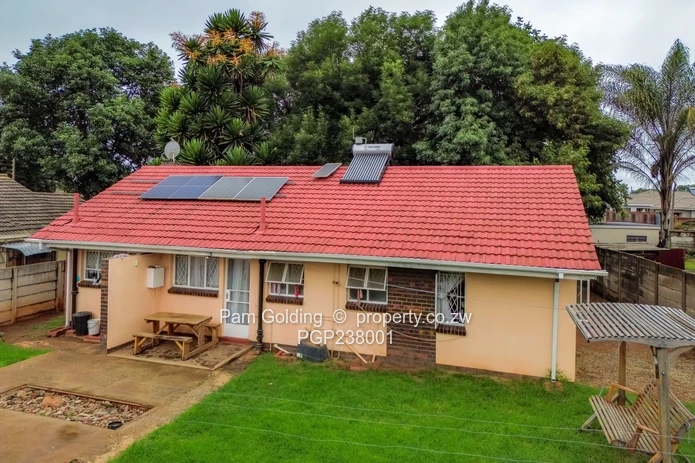 Perfect Starter Home in Cranborne (Sole Mandate)