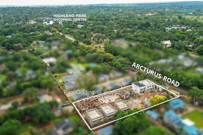 PRICE REDUCED — Upmarket Townhouses for Sale in Highlands