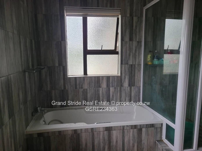 House For Rent In Borrowdale Pomona 