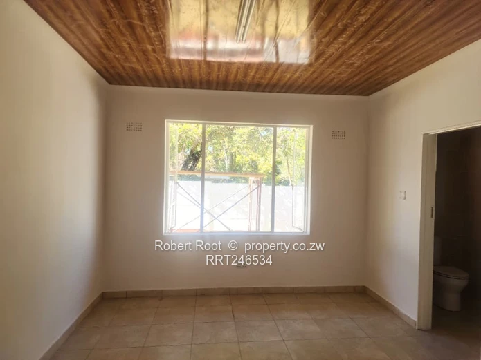 Prime Commercial Property To Let – Churchill Avenue, Gunhill