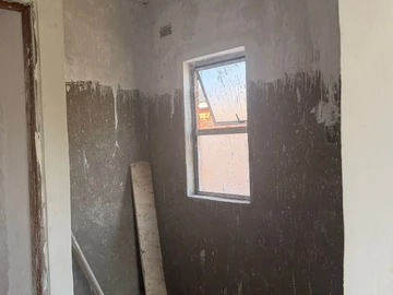 3 Bedroom Garden Flat