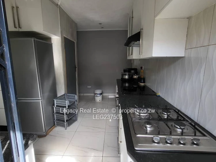 Elegant 4-bedroom home with solar backup – Cold Comfort Parkview