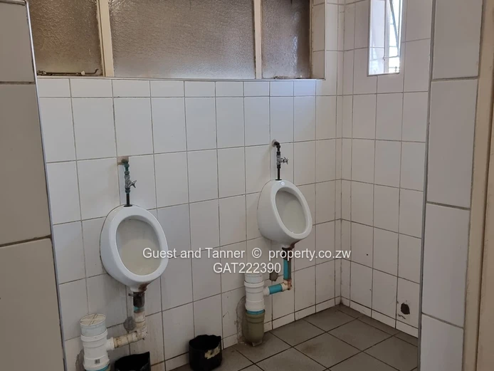  Industrial Property For Sale in Thorngrove, Bulawayo