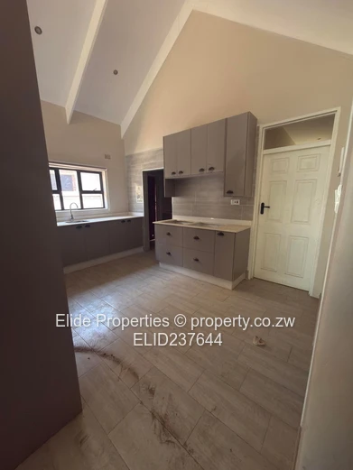 Mount Batten Complex, Malborough