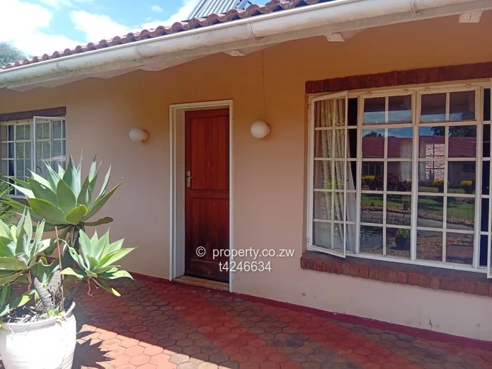 Pomona 2 bedroomed cottage for Rent 