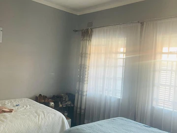 2 Bedroom Garden Flat