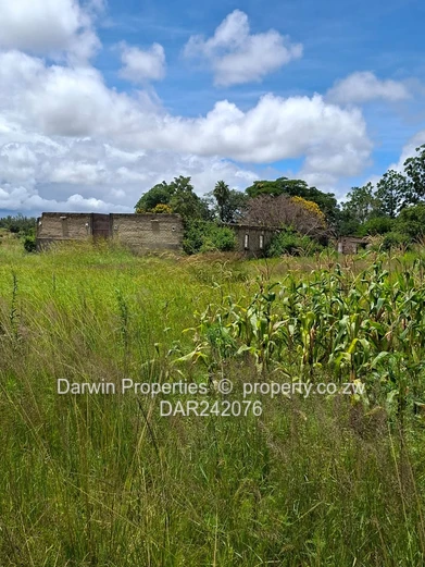 Waterfront Agricultural Land With Several Development Options 