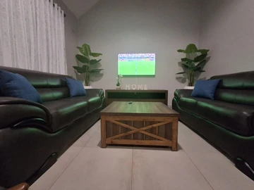 3 Bedroom Garden Flat