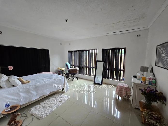 Stunning Family Home In Borrowdale Brooke - Motivated Sellers