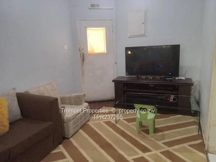 Cozy 1-Bed Tiled Flat in Avenues, Harare CBD