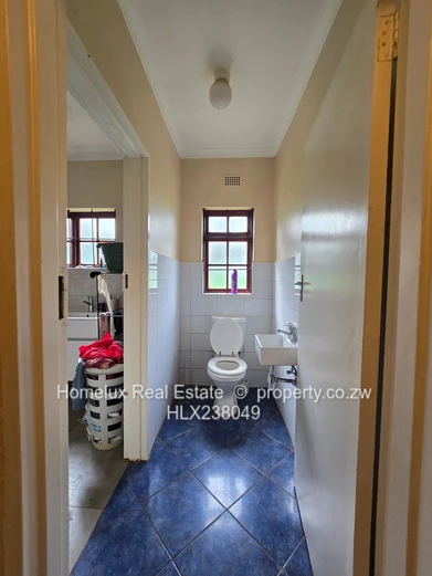 Elegant 4-Bedroom Family Home in Norton Knowe