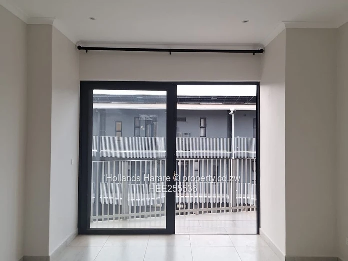 Stylish 2 bed flat to rent