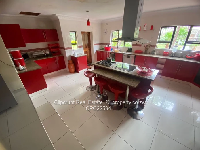 Monavale Double Storey For Sale