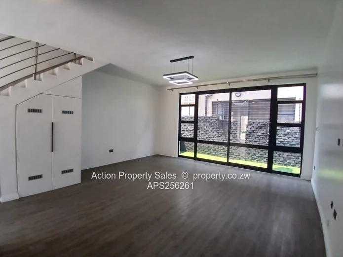 2 Bed Jacobs Park Unit For Sale! 