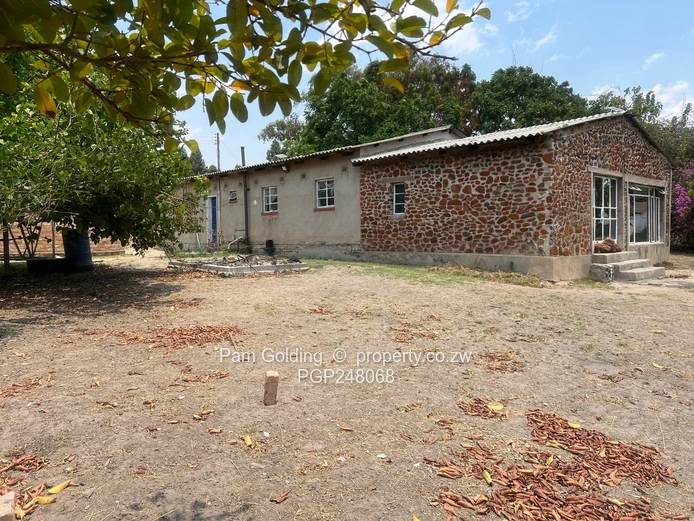 10-Acre Country Estate in Arcturus. (Sole Mandate)