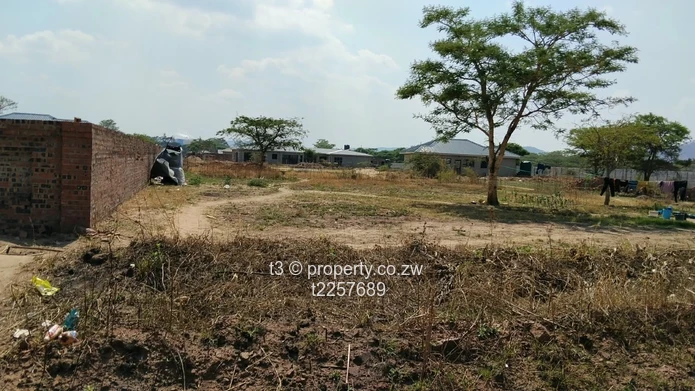 Norton | Mwashuma Park Residential Stand