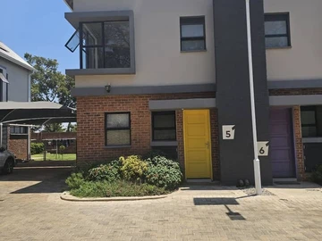 3 Bedroom Garden Flat