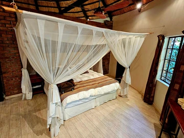6 Bedroom House