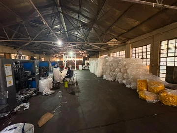 Warehouse & Factory