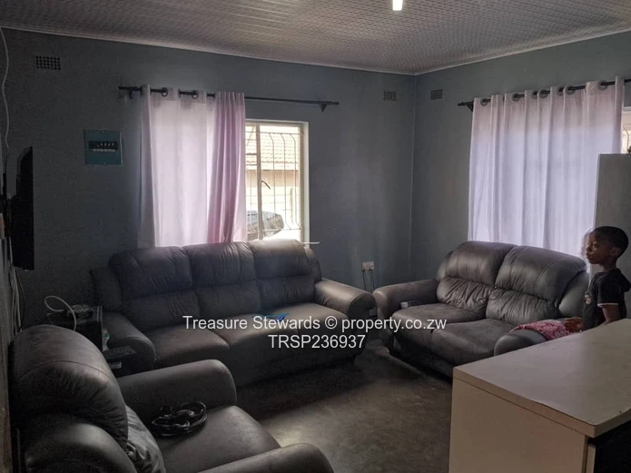 Mainway Meadows Cottage